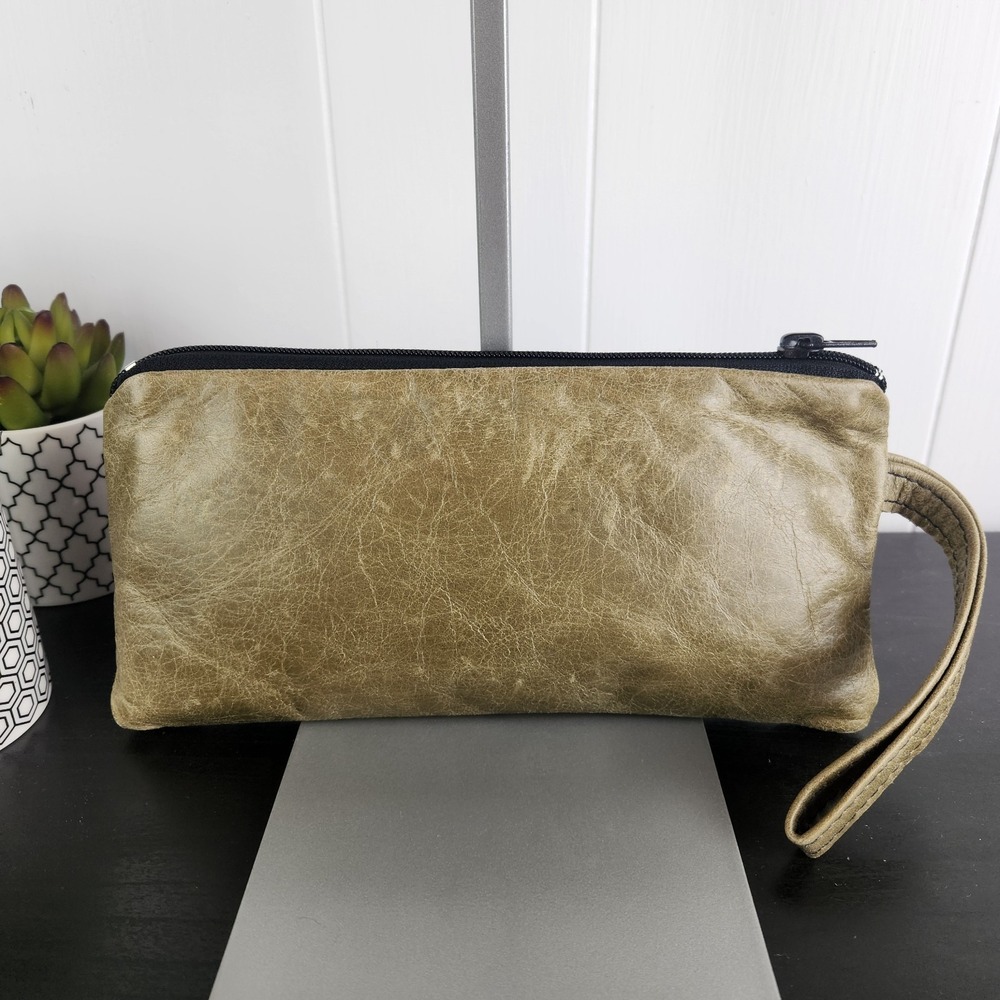 Sakura‎ Urban Floral Olive Distressed Clutch Pouch - Picture 5 of 9